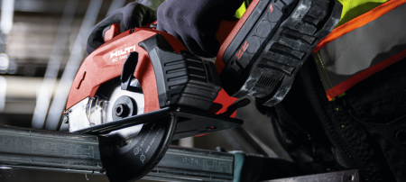 Cordless Circular Saw SC 5ML-22 case 2